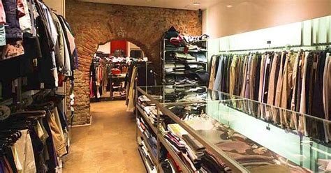 d magazine outlet gucci milan|dmag outlet.